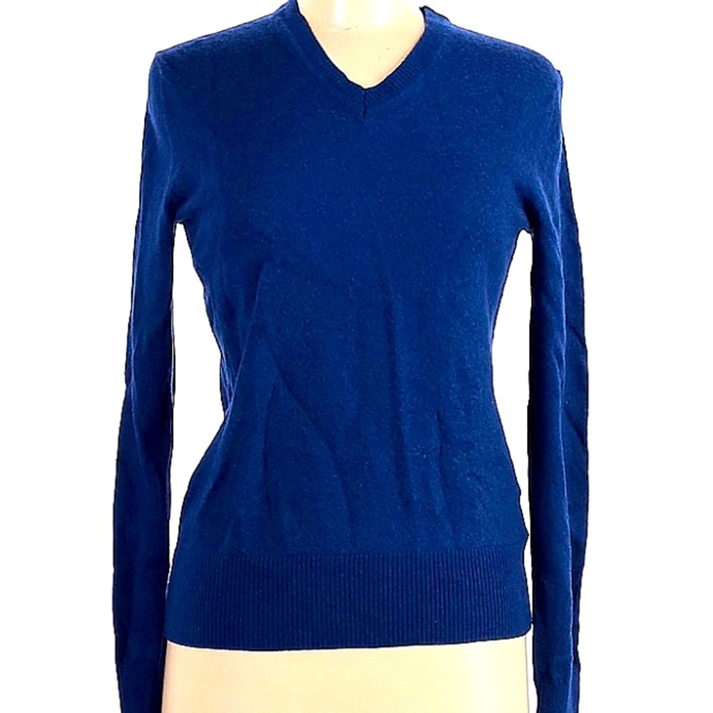 BANANA  REPUBLIC 100% MERINO V-NECK PULLOVER SWEATER, MEDIUM